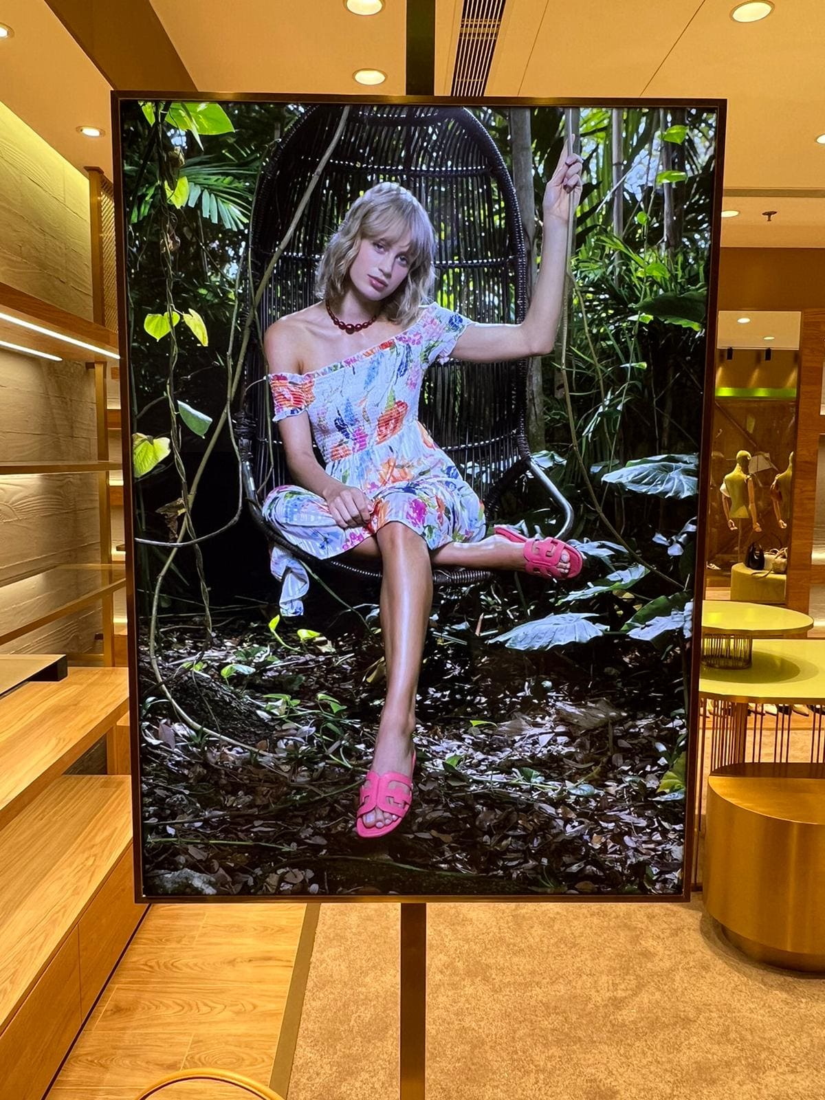 Luxury Retail Tropical Display